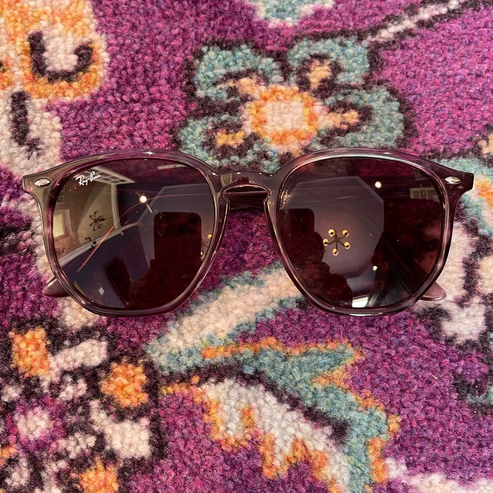 Ray Ban sunglass